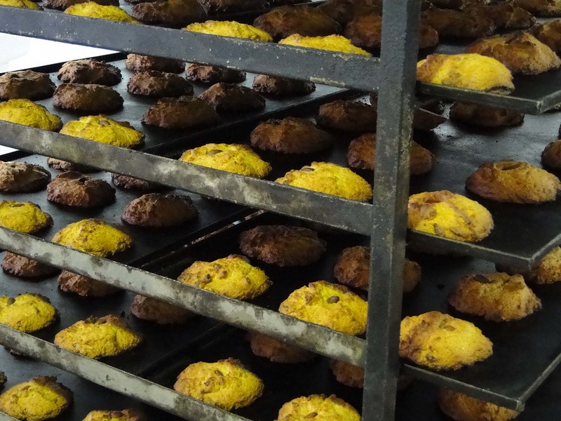 Tortas de Algarrobo - Dulces típicos de Málaga